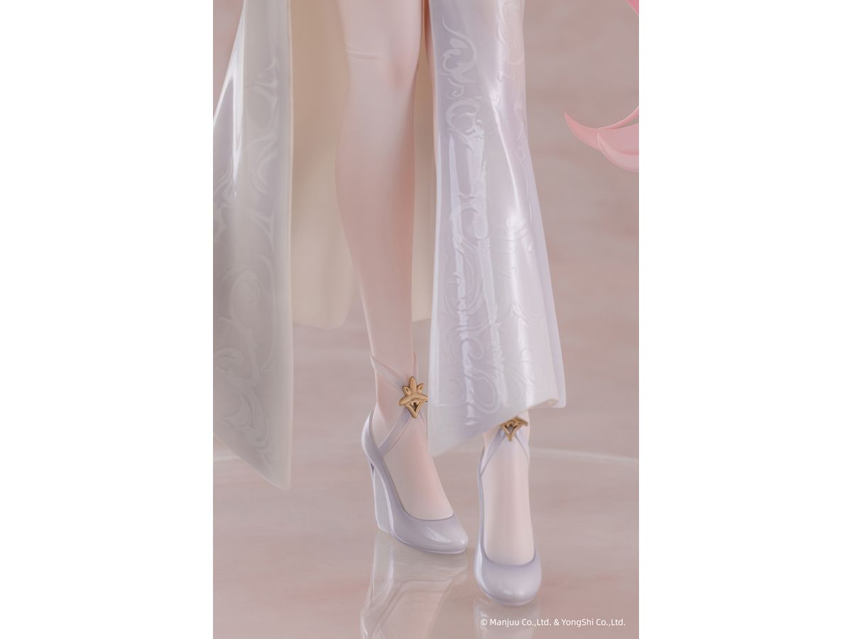 Azur Lane: Theseus New Year's White Plumage Ver.