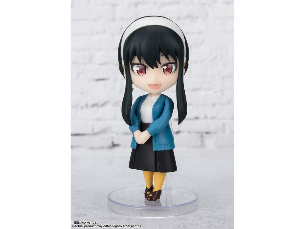 Figuarts mini Yor Forger -Ooting Outfit- (Spy x Family)
