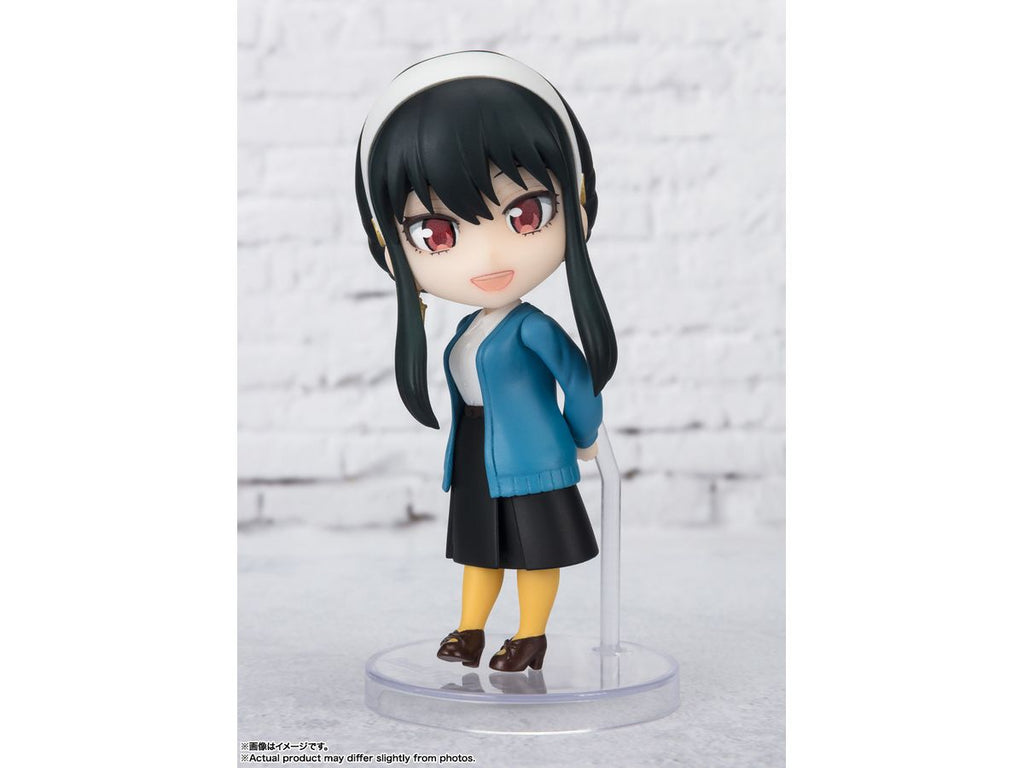 Figuarts mini Yor Forger -Ooting Outfit- (Spy x Family)