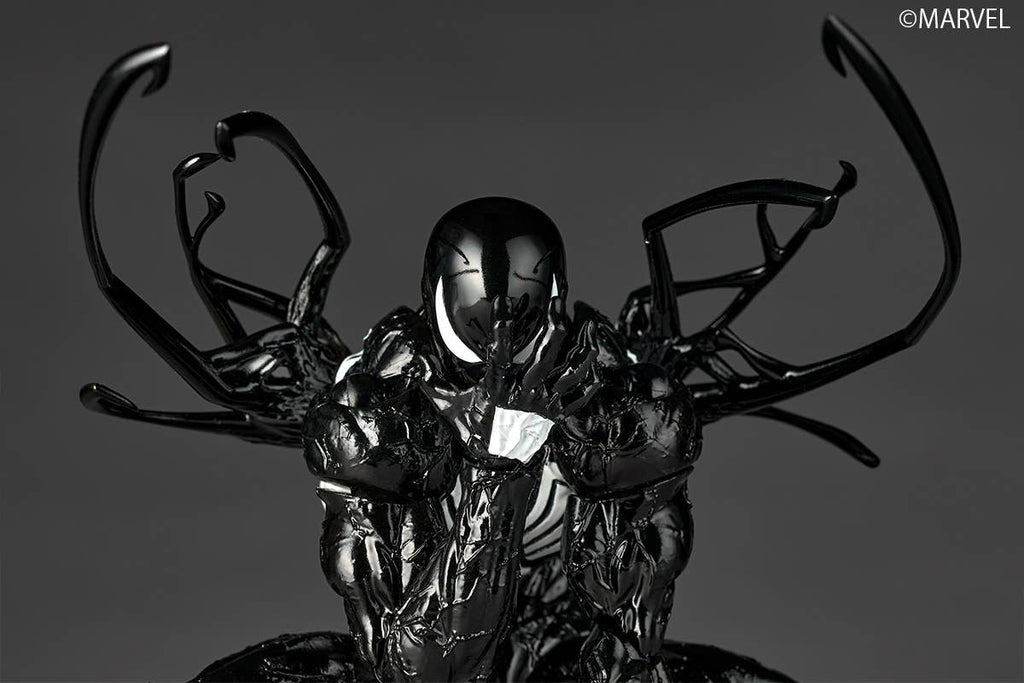 Revoltech Amazing Yamaguchi Symbiote Spider-Man (Reissue)