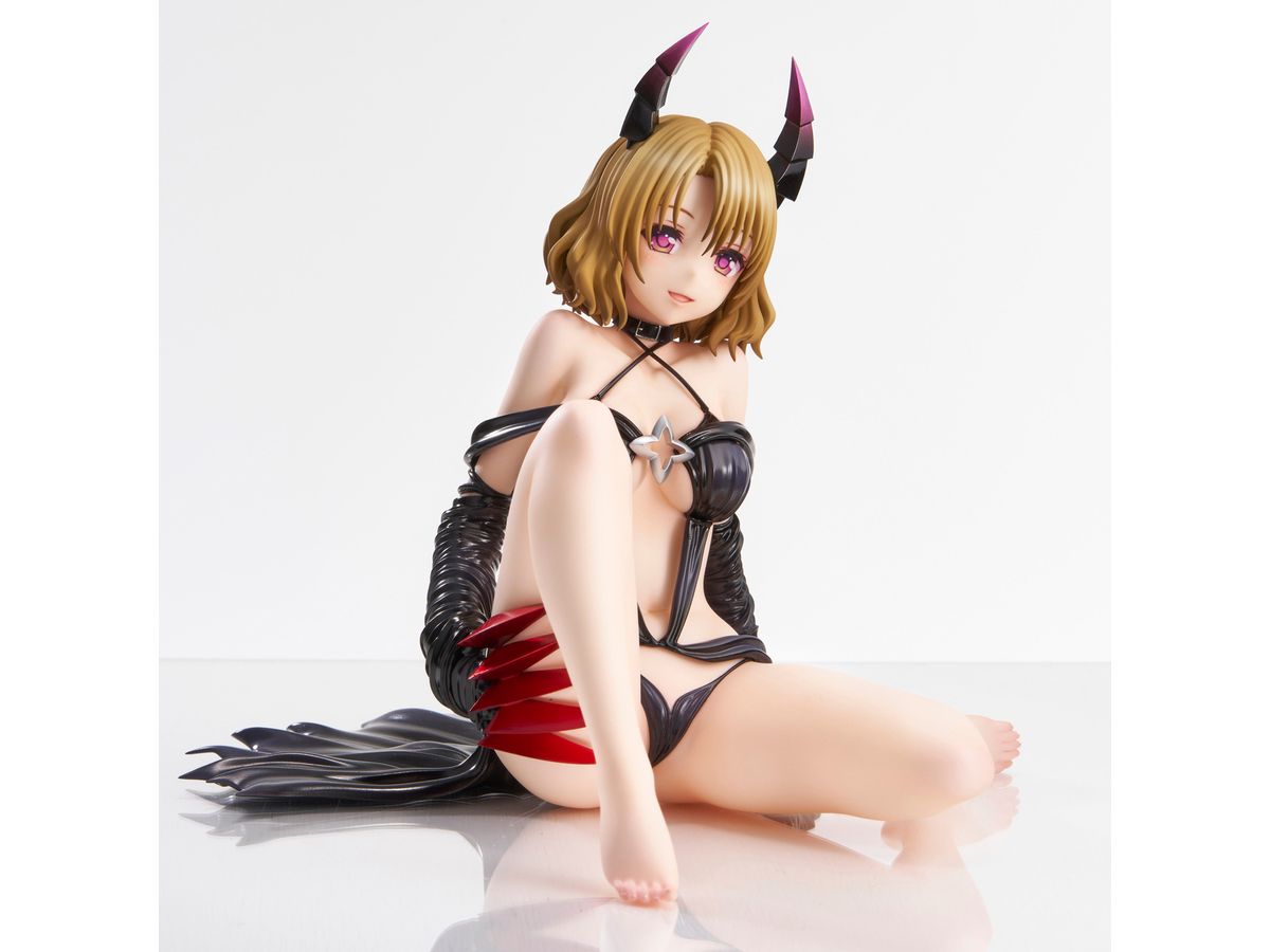 To Love-Ru Darkness: Risa Momioka Darkness Ver. Renewal Package Ver.